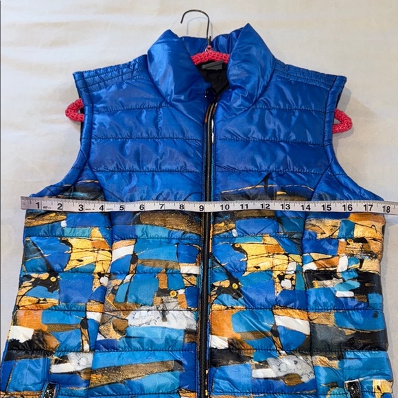 Dolcezza Simply Art Puffer Vest Gold and Blue Quilted for Layering - Picture 9 of 15